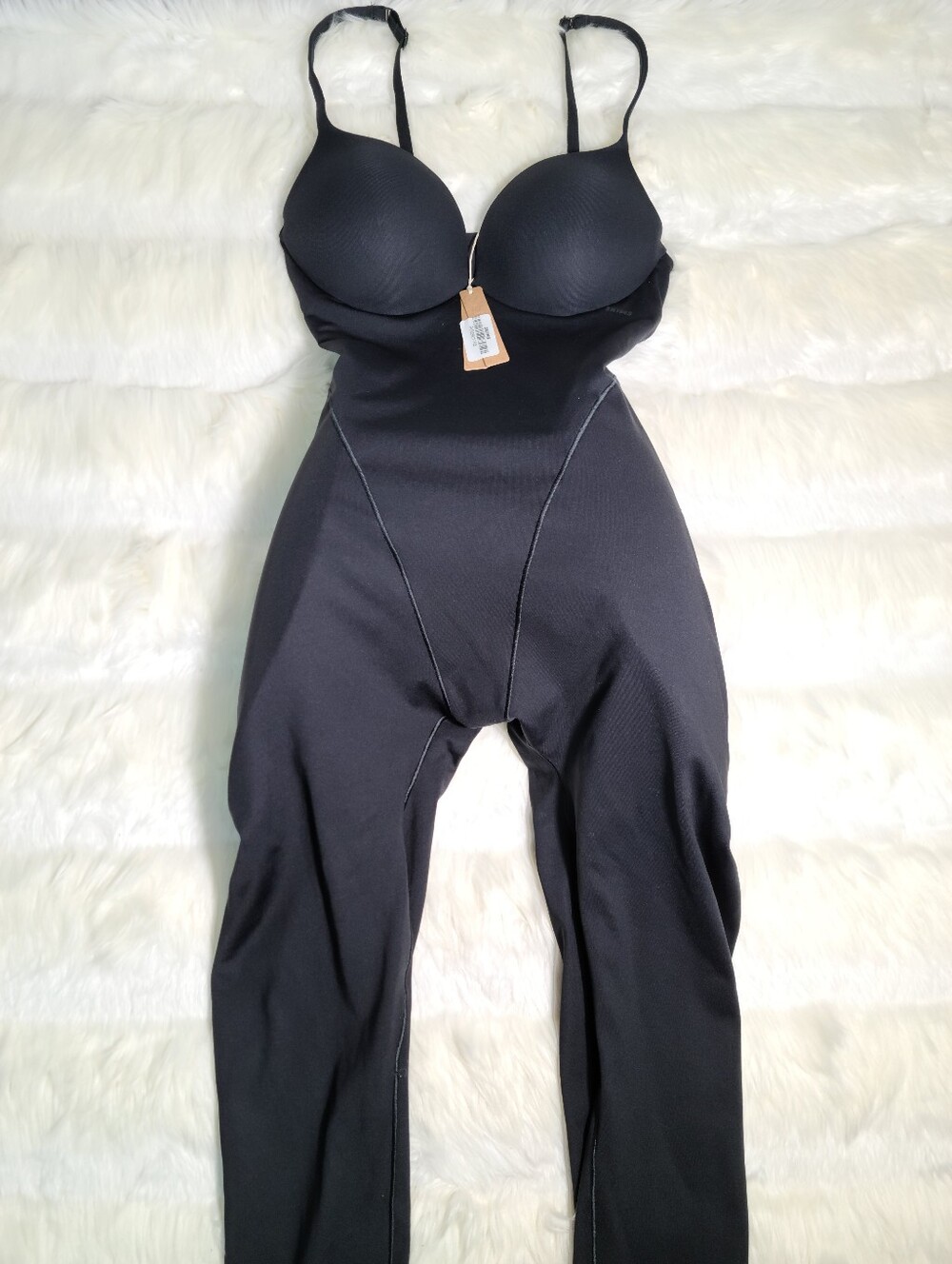 SKIMS Ultimate Butt And Hip Enhancing Plunge Catsuit Black Onyx Medium NEW